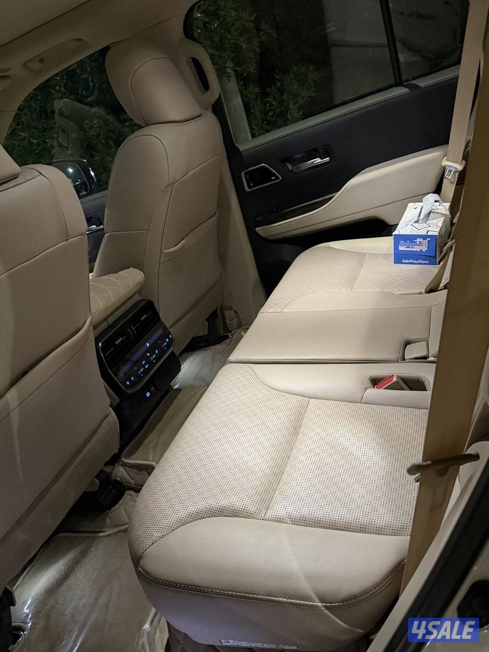 للبيع VXR 2022 ابيض الساير6