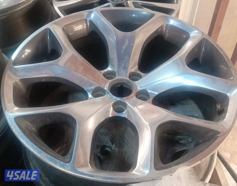 سلام عليكم بيع وشراء جميع انواع رنقات مستميل اصلي مع توصيل جميع منطقة8