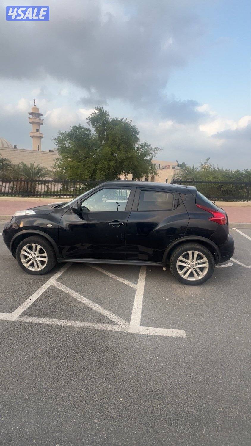 للبيع جيب نيسان جوك1