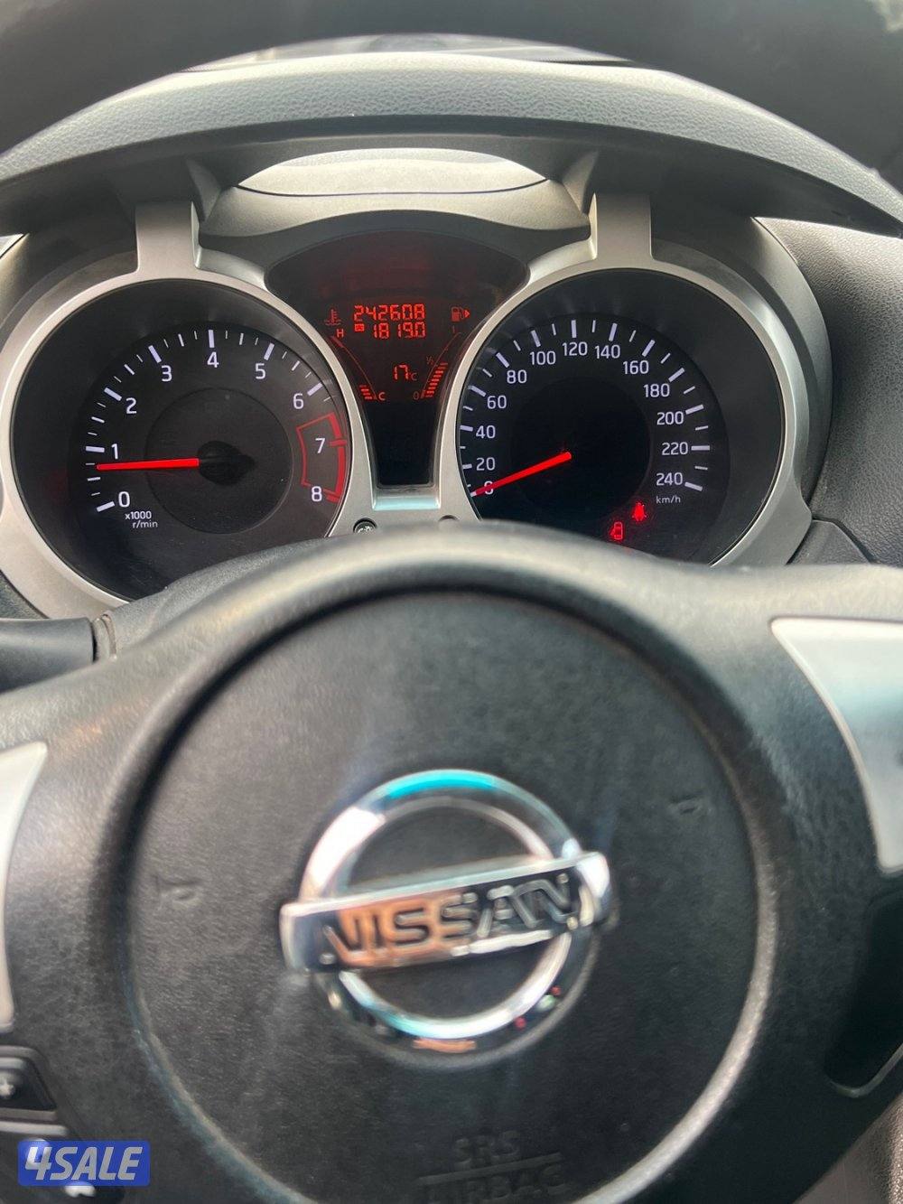 للبيع جيب نيسان جوك5