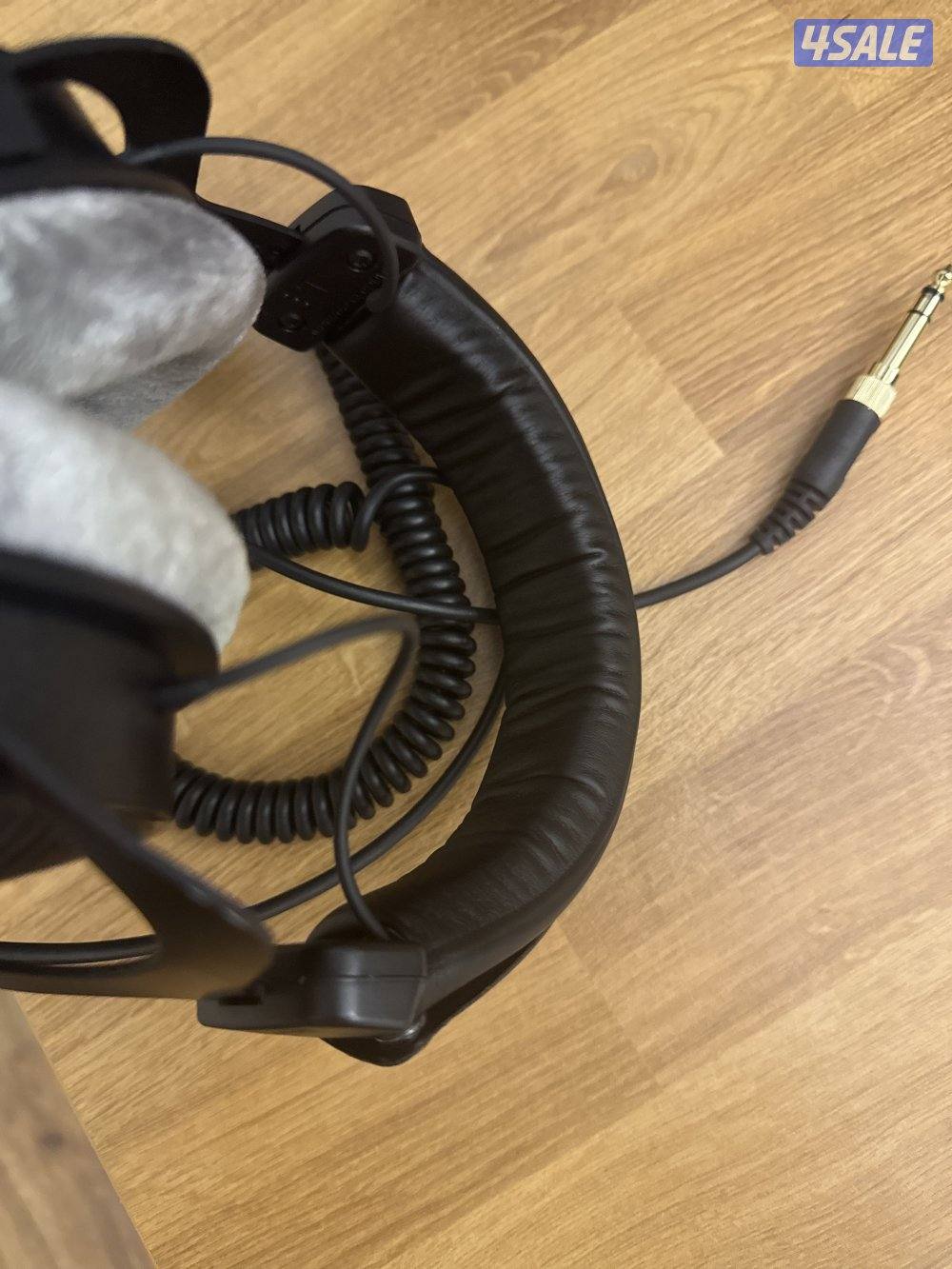 سماعات DT990 pro4