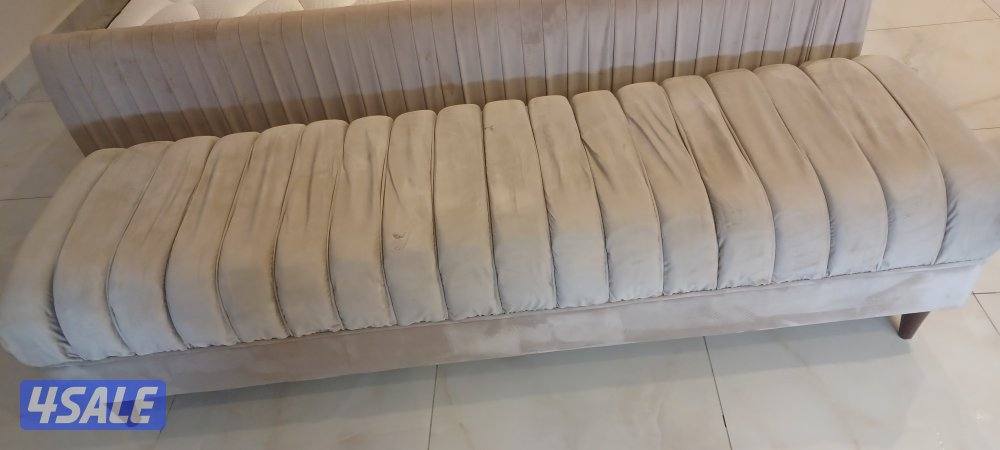 غسيل بالشامبو - تنظيف ناشف - غسيل سجاد برادي - اثاث - كنفات - شقق - فك3