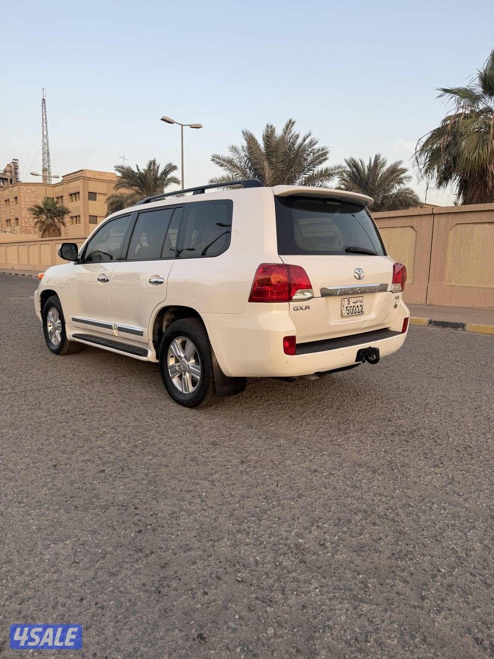 للبيع لاند كرزور صبغ الوكالة4