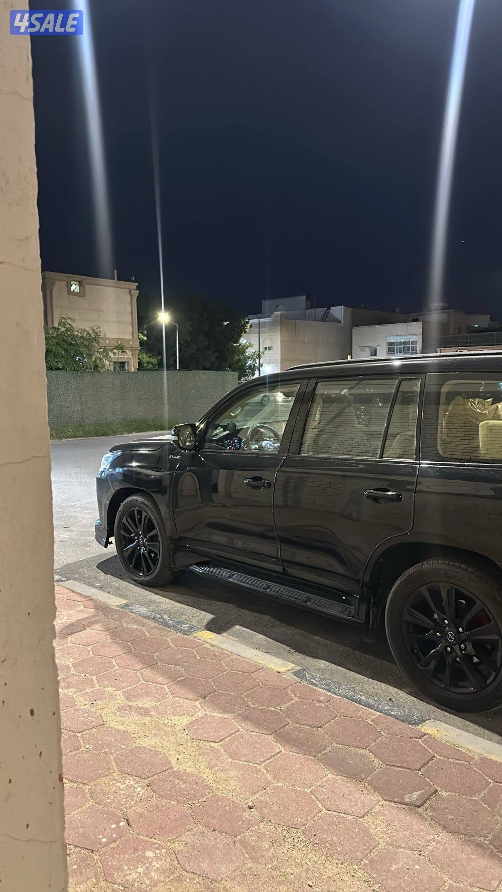 لكزس مديل ٢٠١٦2