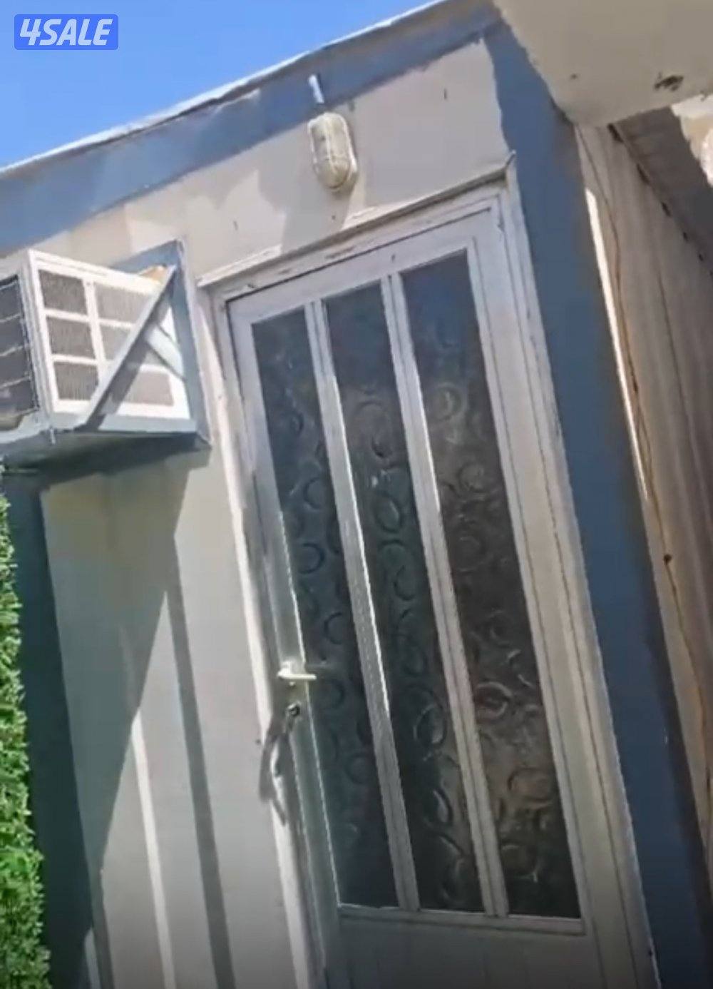 غرفة حارس بيعة سريعة0