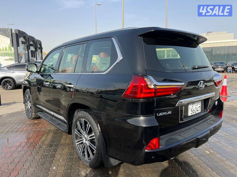 لكزس LX570 🔥الدرجة الأولى 🔥الساير3