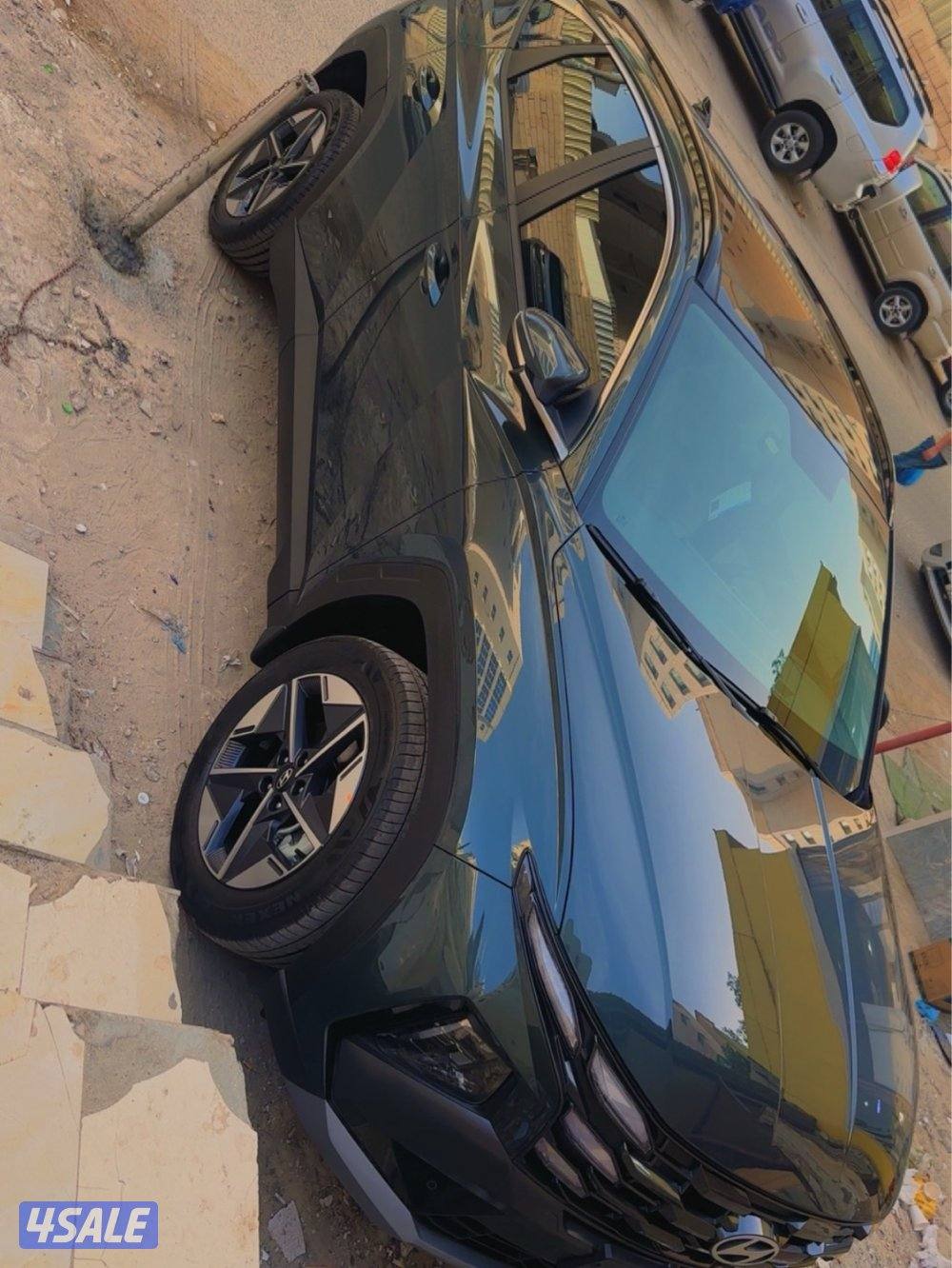 هيونداي توسان 2025 ماشيه 23 الف شبه اصفار انا المالك الاول 1600 تربو8