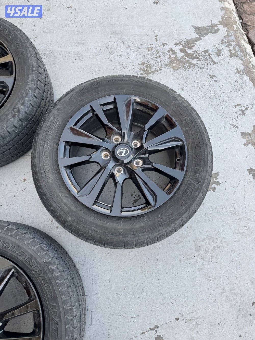 رنقات لكزس بلاك ادشن2