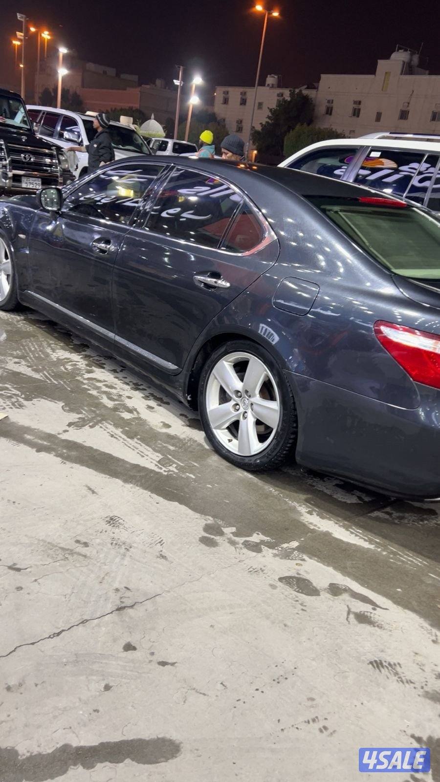 لكزس 460 بحالة ممتازة4