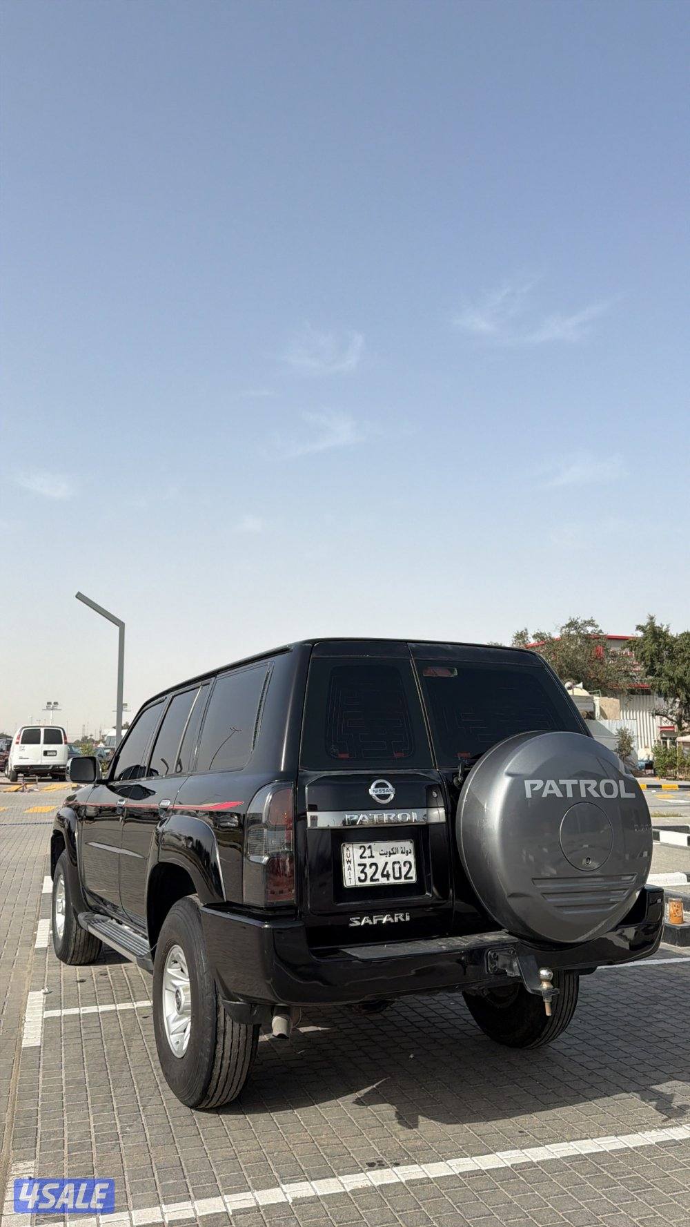 للبيع سفاري 2014 قير عادي1