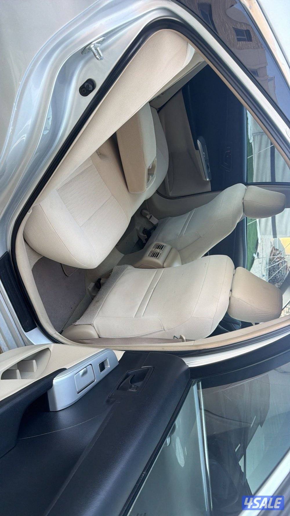 للبيع كامري 20166