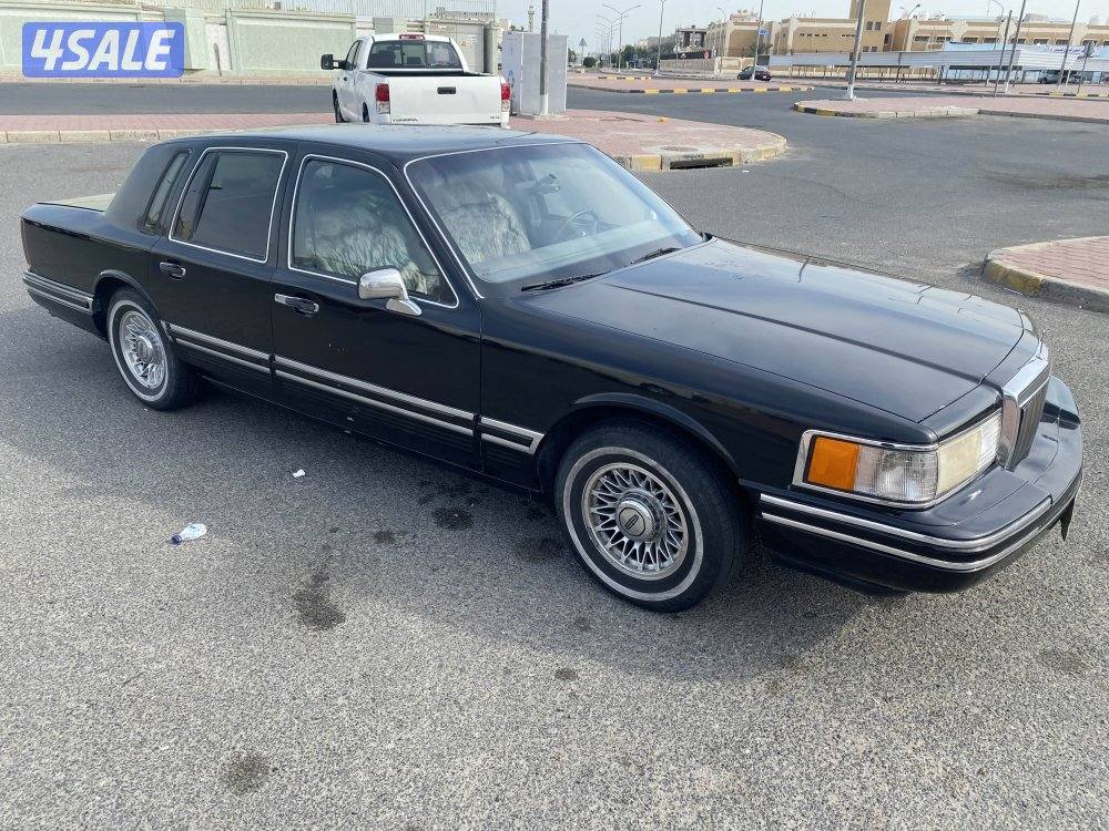 لينكن تاون كار 19916