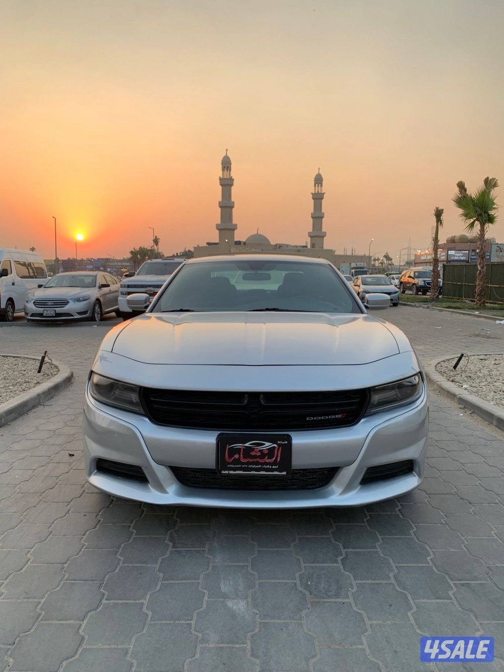 النشاما لبيع وشراء السيارات دوج تشارجر3