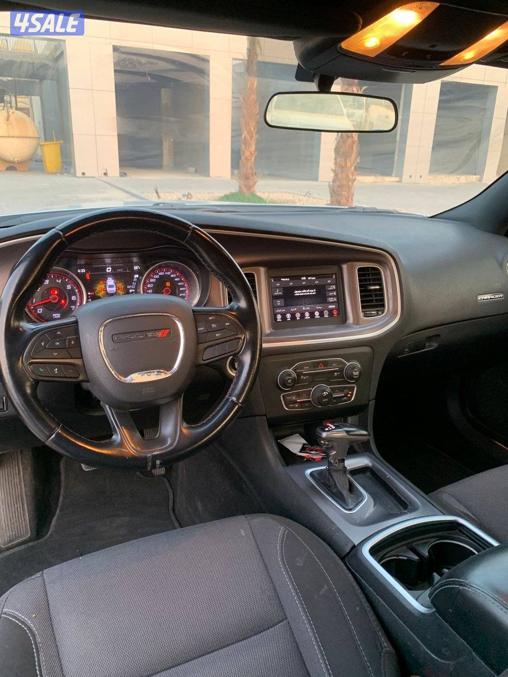 النشاما لبيع وشراء السيارات دوج تشارجر5