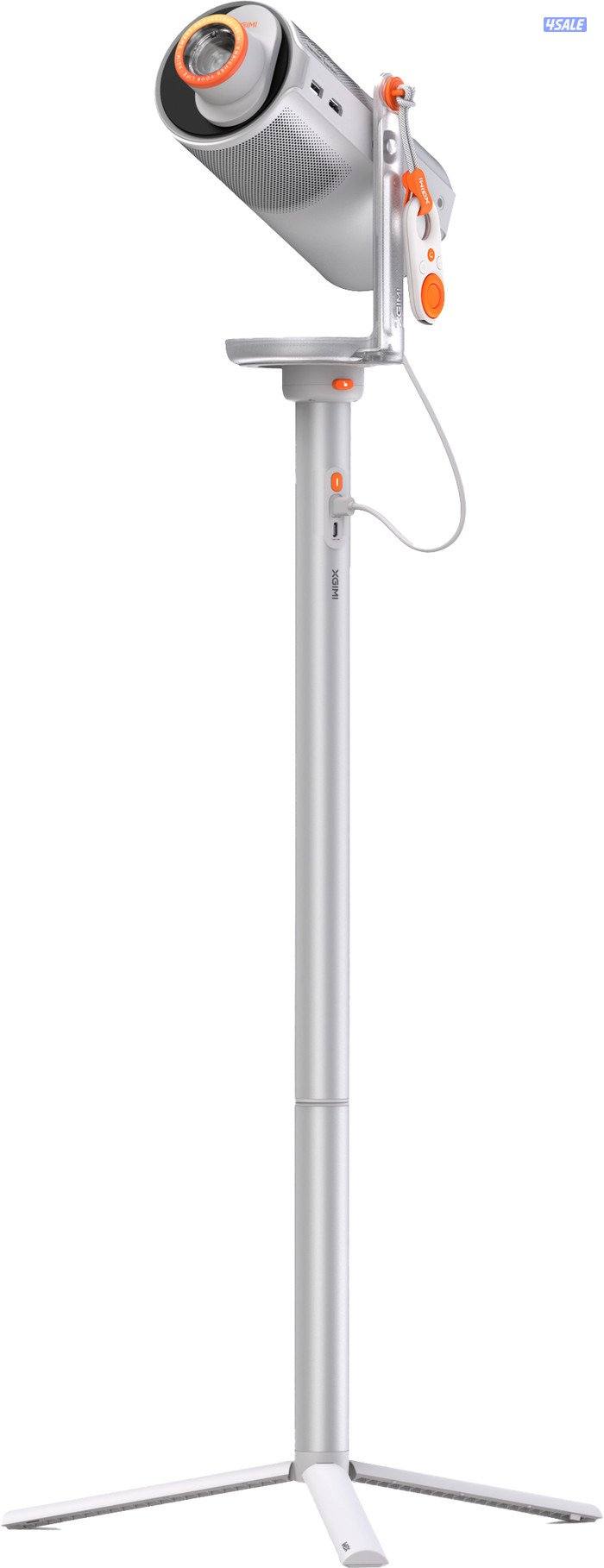 Xgimi mogo 4 projecter للبيع كالجديد كامل معداته الخارجية2