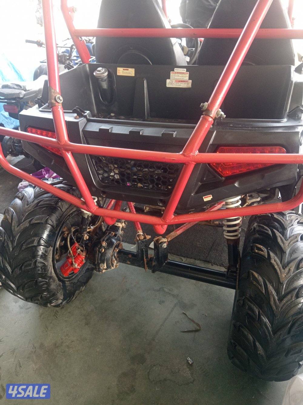 سيارة بدون ماكينة4