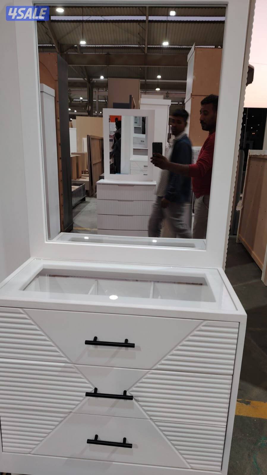 كبت ٢ باب ارفف وعلاقة جديد بسعر ٤٥ دينار8