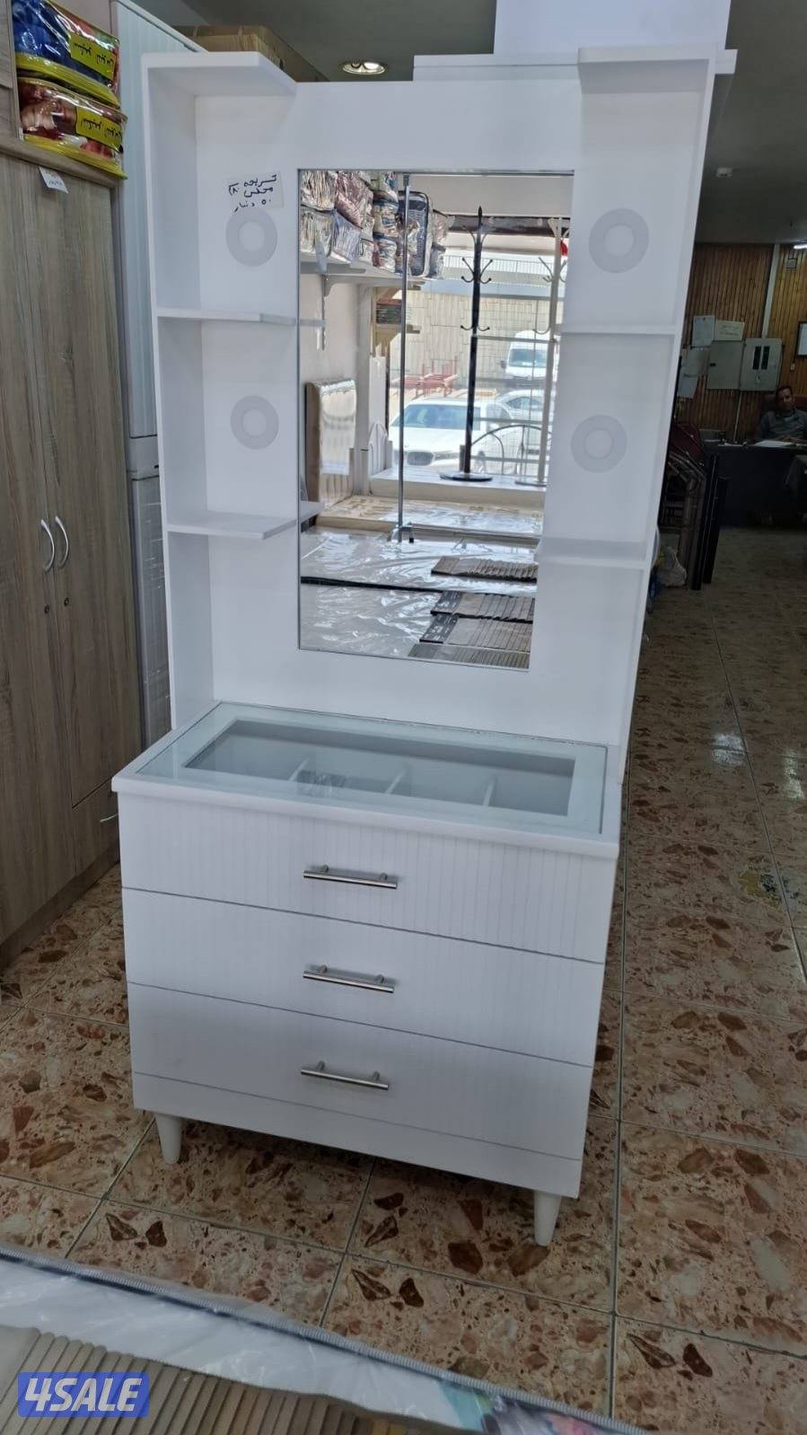 كبت ٢ باب ارفف وعلاقة جديد بسعر ٤٥ دينار11