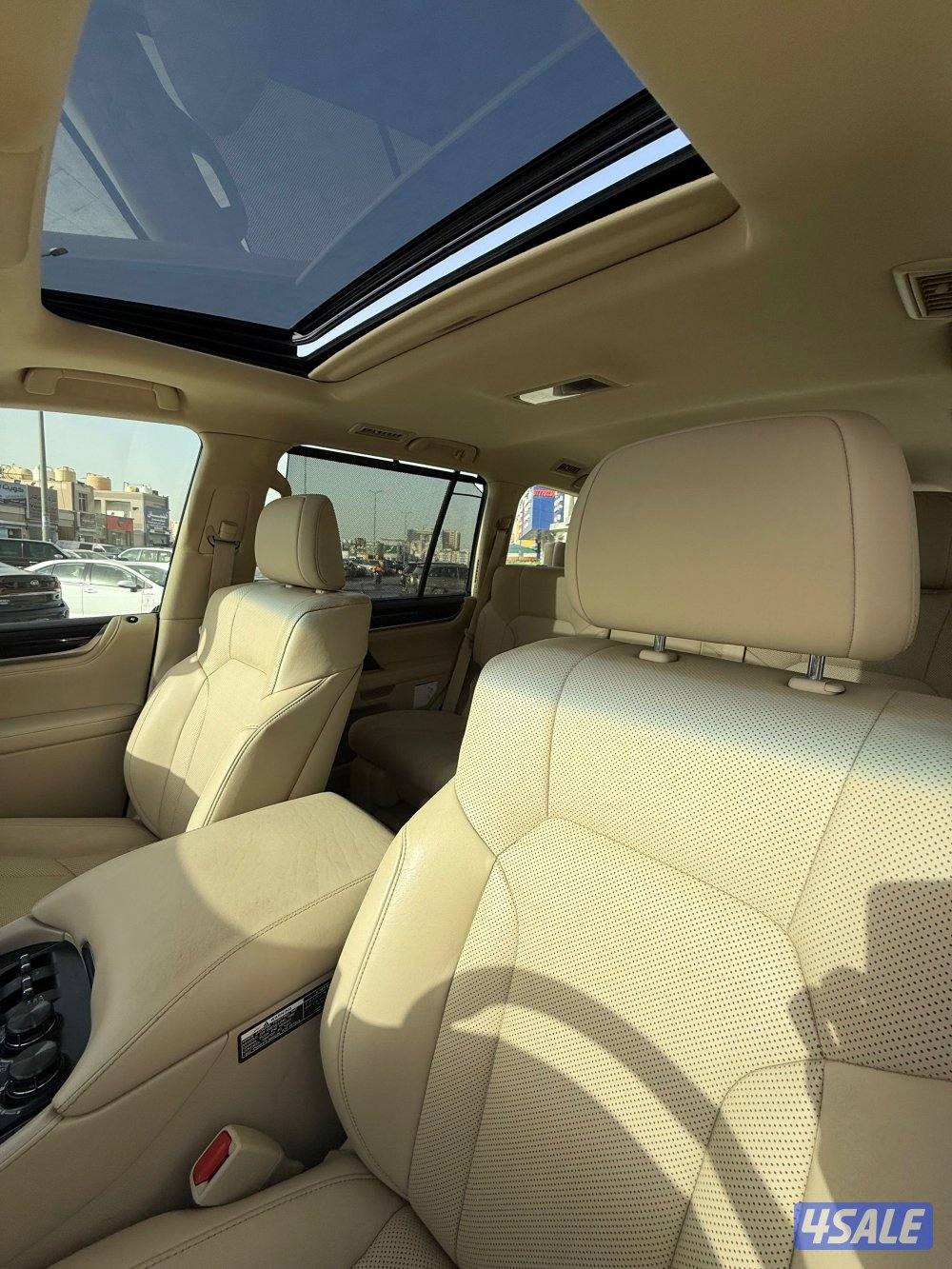 LX570 2020 عداد ١٤٠5