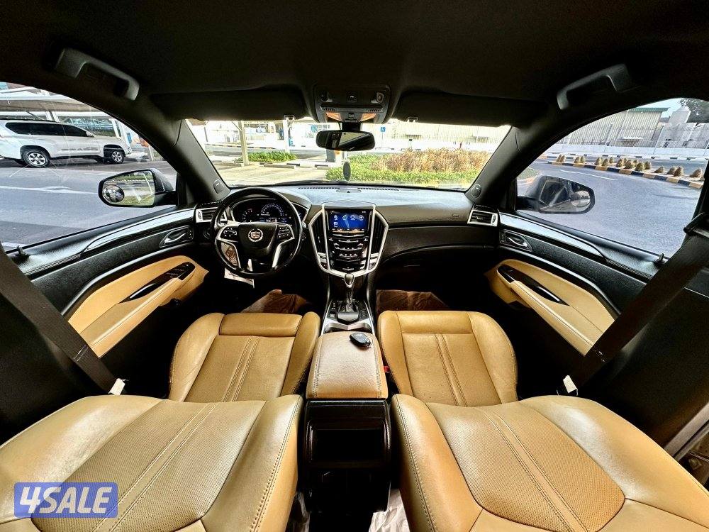 كاديلاك SRX - الموديل:2016 - العداد:13410