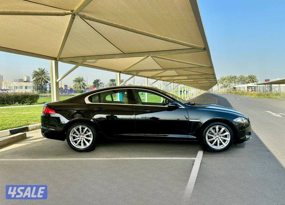 جاكوار XF - الموديل:2014 - العداد:1717