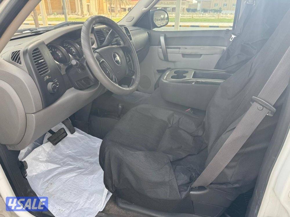 سلفرادو HD 20128