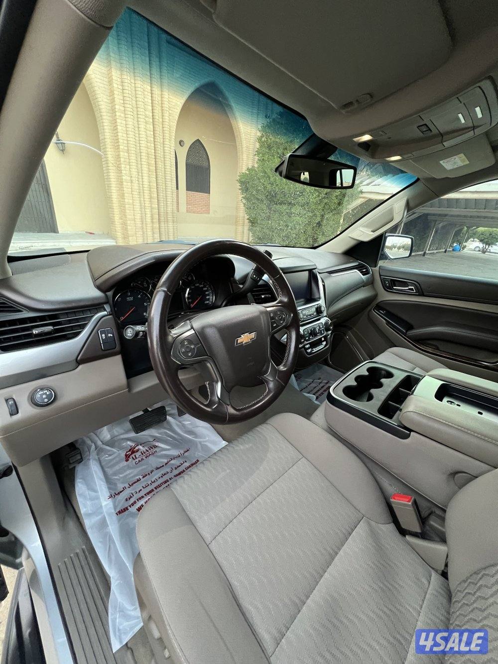 للبيع تاهو LS2 موديل 2020 اللون فضي7