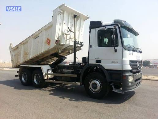 ميكانيكي معدات ومولدات0