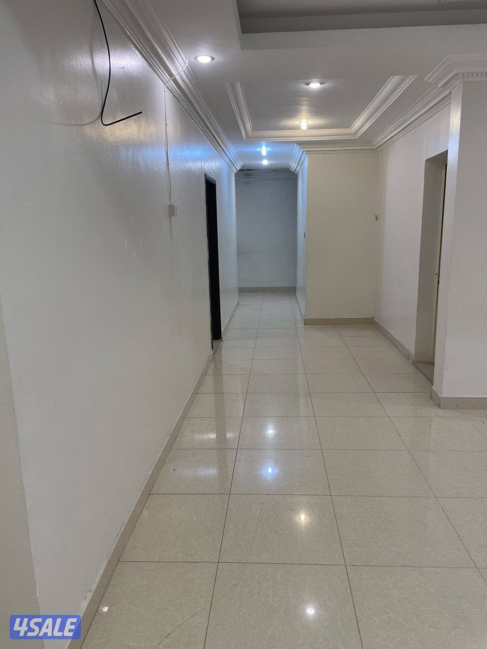 للإيجار بإشبيلية ق3 دوبلكس ارضي مع اول 6 غرف نوم دوانيه ومقلط واجهة4