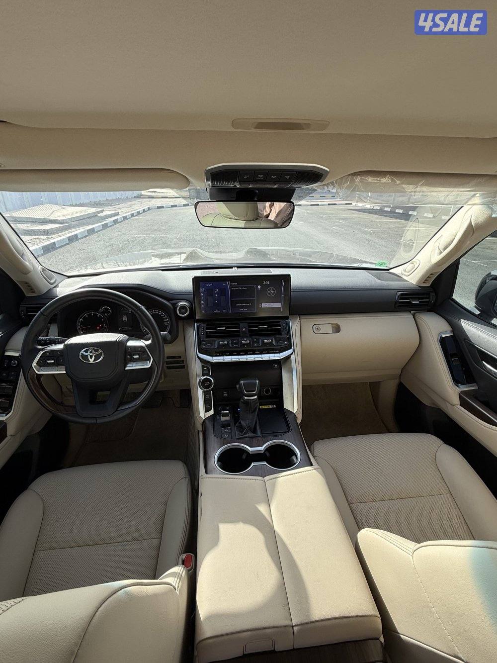 للبيع لاندكروزر اسود 2024 ماشي((21)) الف اللون اسود4