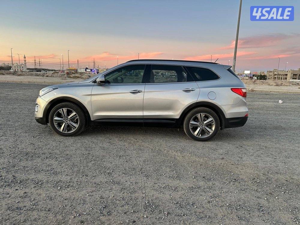 هيونداي جراند سنتافي ٢٠١٤ كامل المواصفات بحالة ممتازة جداً4