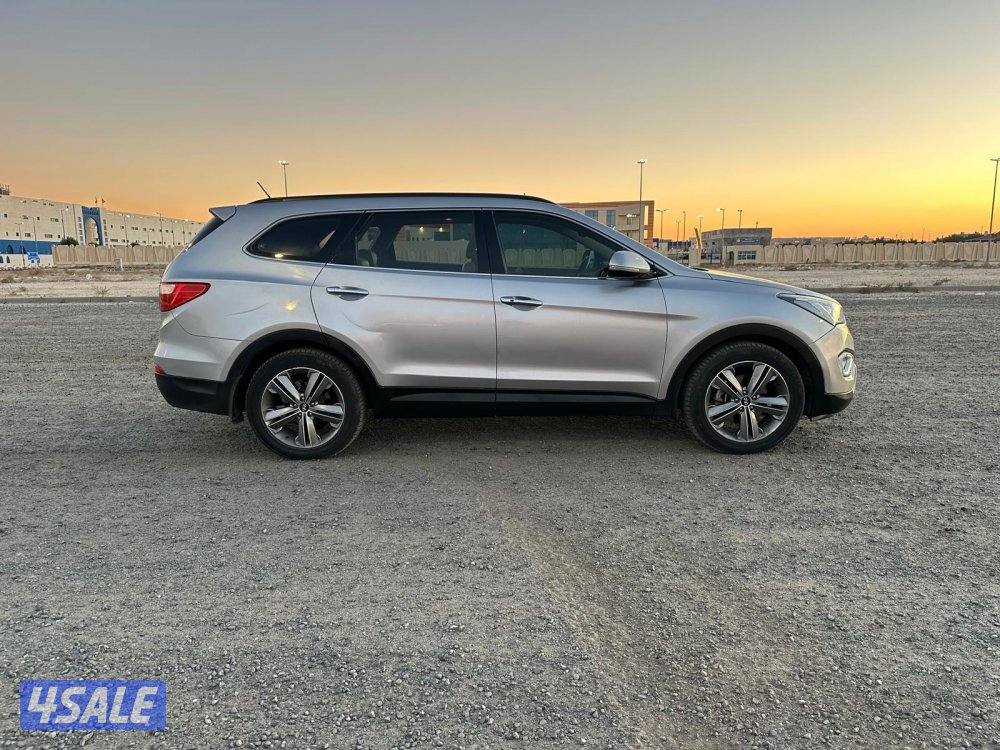 هيونداي جراند سنتافي ٢٠١٤ كامل المواصفات بحالة ممتازة جداً6