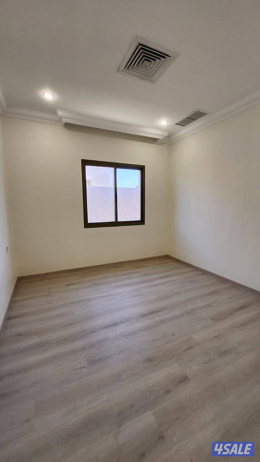 لقطه .. شقه في بيان / مجدده ديلوكس/ موقع البيت زاويه / مواقف مظلات5