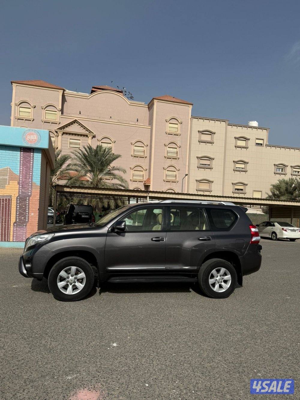 برادو TXL الساير 2014 عداد 260 الف3