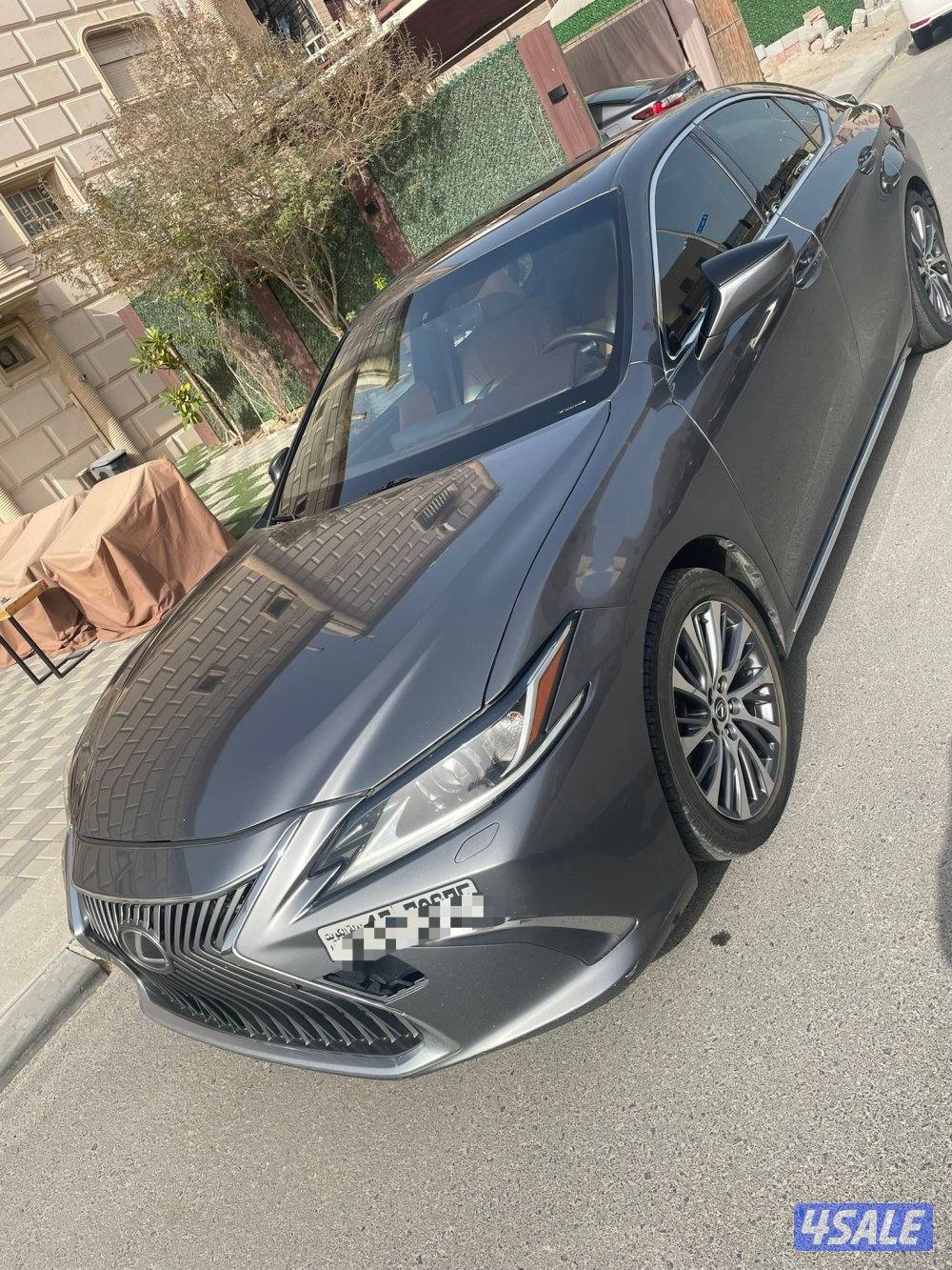 لكزس 2020 ES 2500