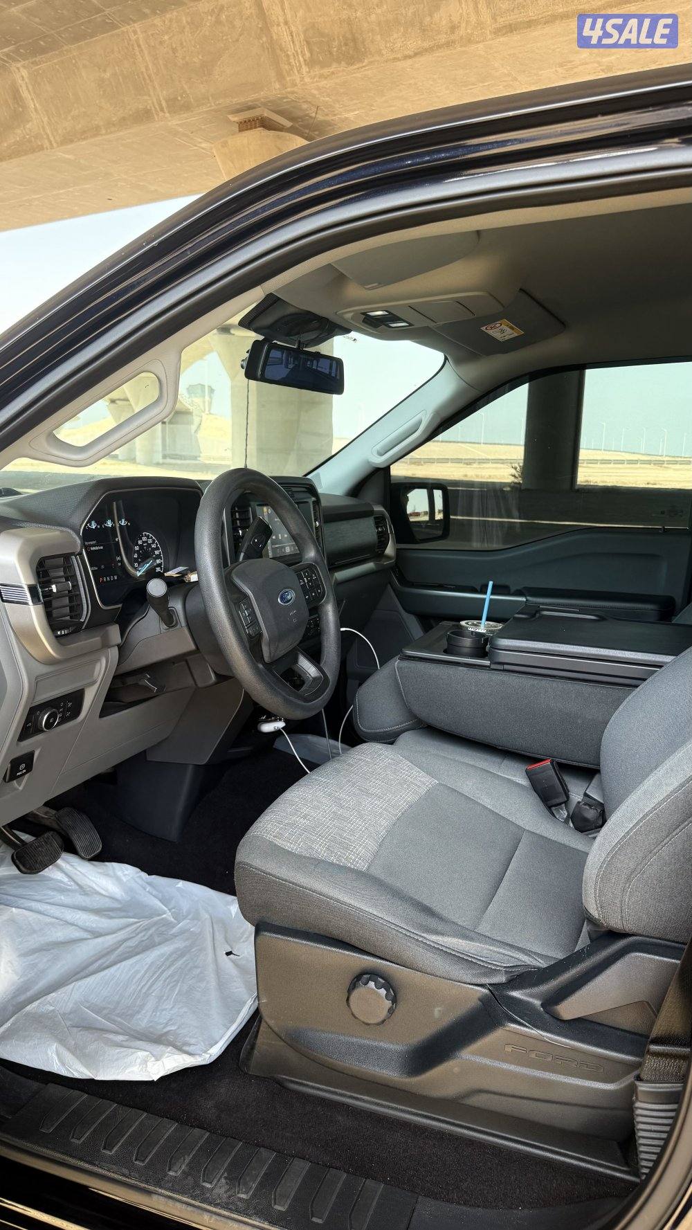 للبيع وانيت فورد 4x43