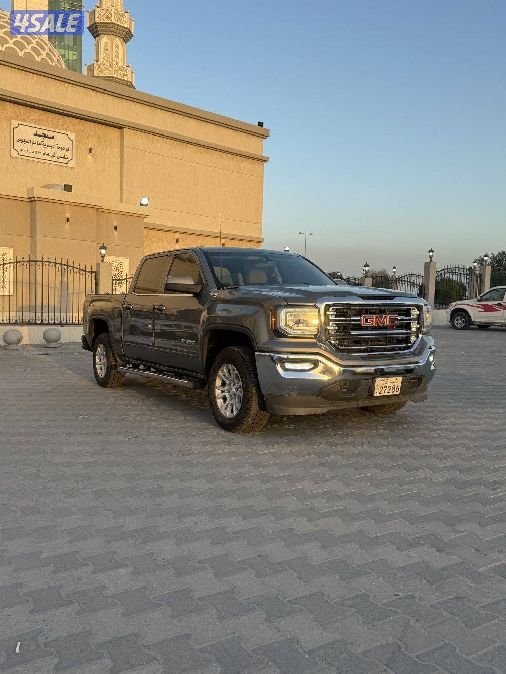 للبيع وانيت سيرا2