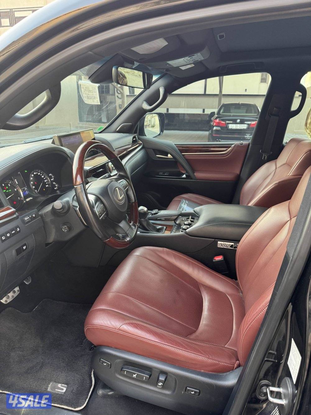 لكزس سبورت 20211