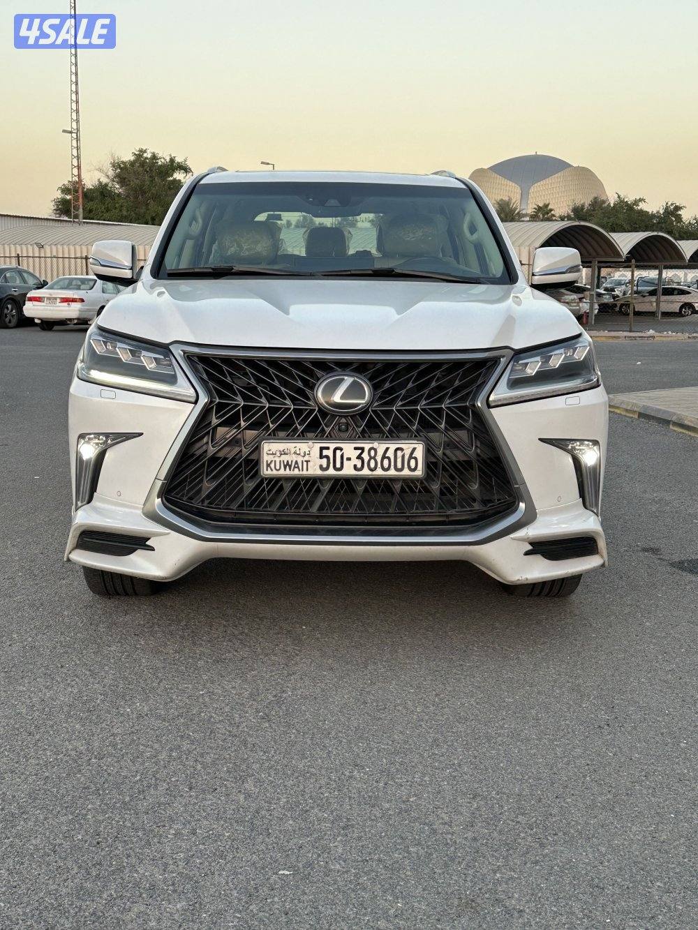 لكزس 2018 الساير0