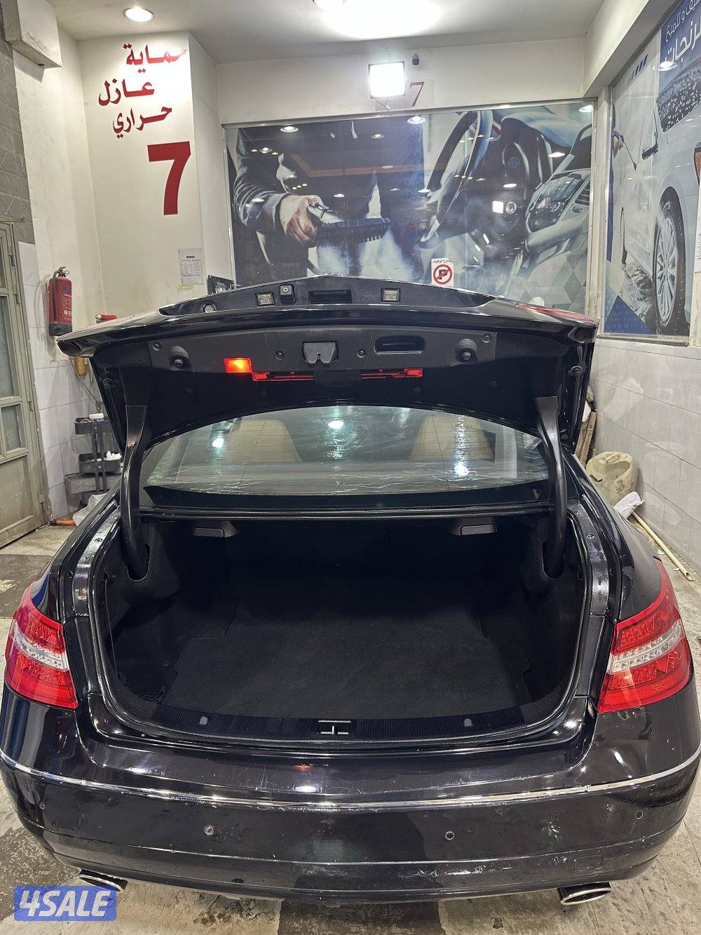 مرسيدس البشر 2010 كوبيه E3505