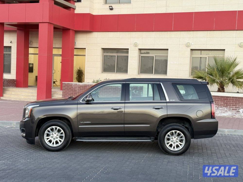 يوكن SLE موديل 2020 ماشي 137 الف بحالة الوكالة صبغ الوكالة ماعدا قطعة1