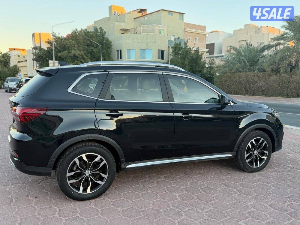 للبيع MG RX5 وكاله موديل 2020 صبغ الوكاله بالكامل  شرط الفحص3