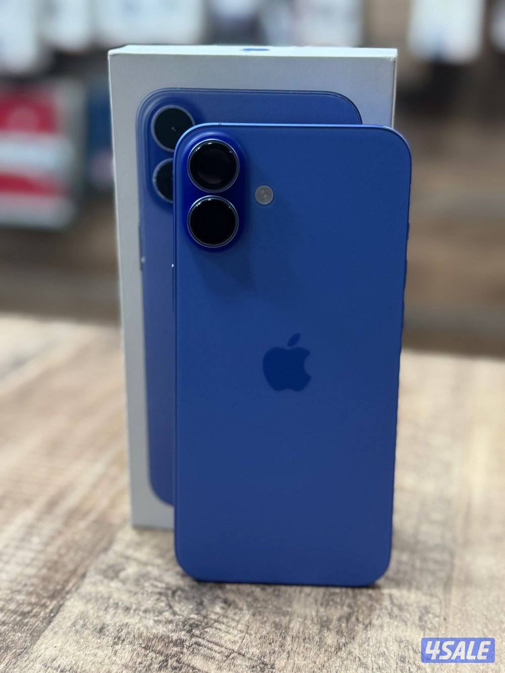 ايفون 16 بلاس بحالة كالجديد ولاخدش مع كرتون وكفر. وحمايات0