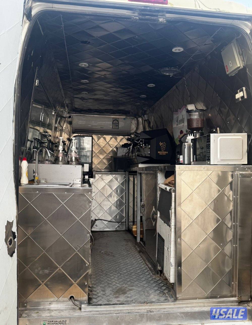 فود ترك كوفي، سيارة بيجو موديل ٢٠١٦0