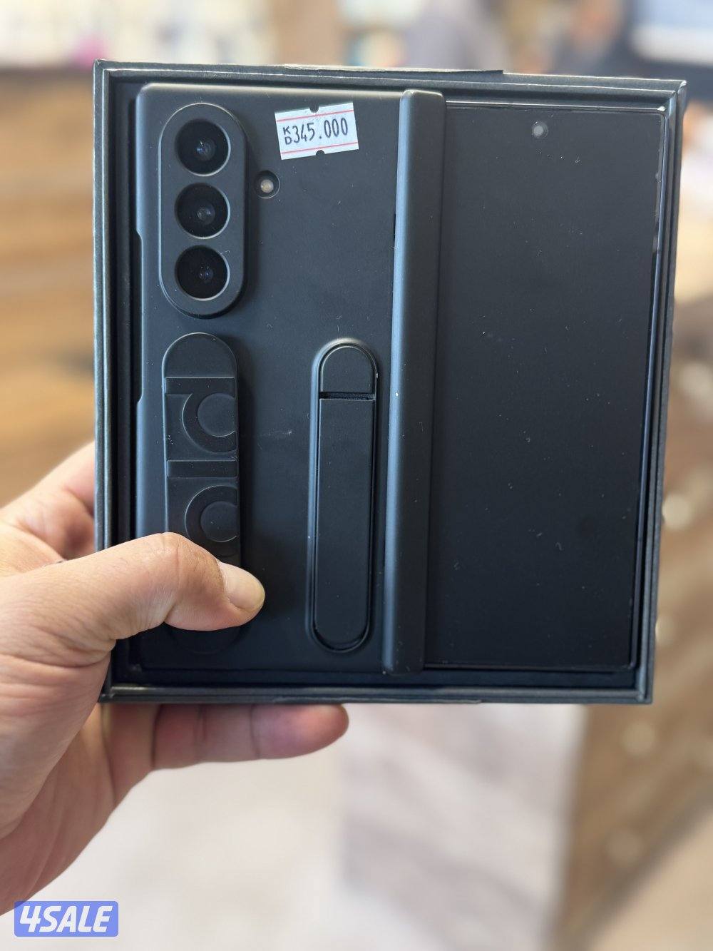 فولد 7 مع كرتونه واغراضه2