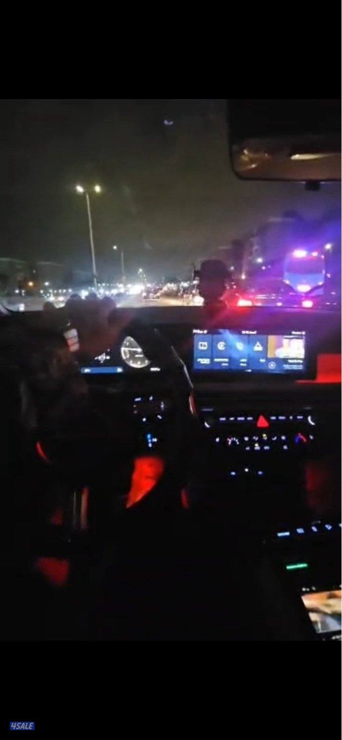 هيونداي توسان 2025 ماشيه 23 الف شبه اصفار انا المالك الاول 1600 تربو3