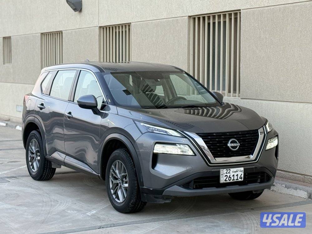 نيسان اكس تريل - موديل 2023 - عداد 44 - بحاله الوكاله - شرط الفحص0