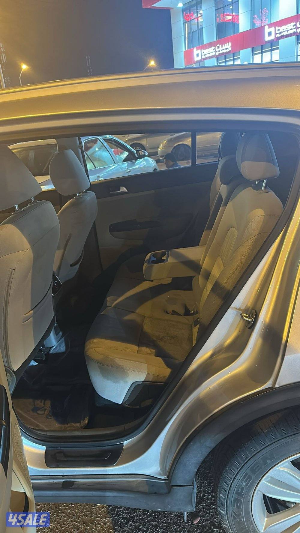 بيع سيارة كيا سبورتاج  ٢٠١٩ مستعمل7