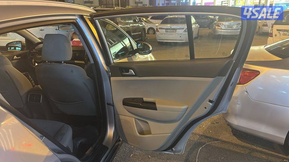 بيع سيارة كيا سبورتاج  ٢٠١٩ مستعمل13