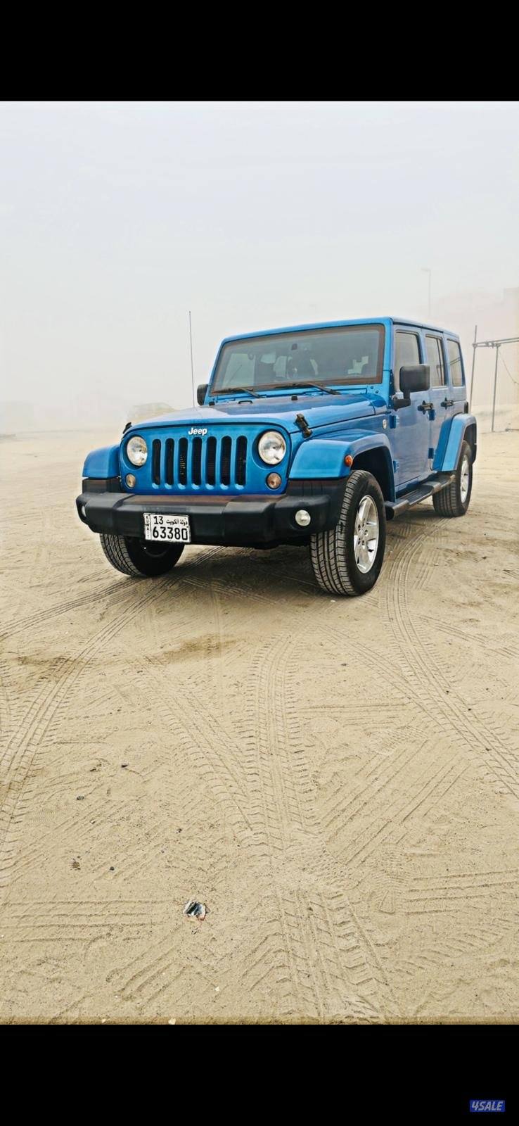 للبيع رانقلر موديل 2015 شرط الفحص ماشي 258303 لون ازرق0